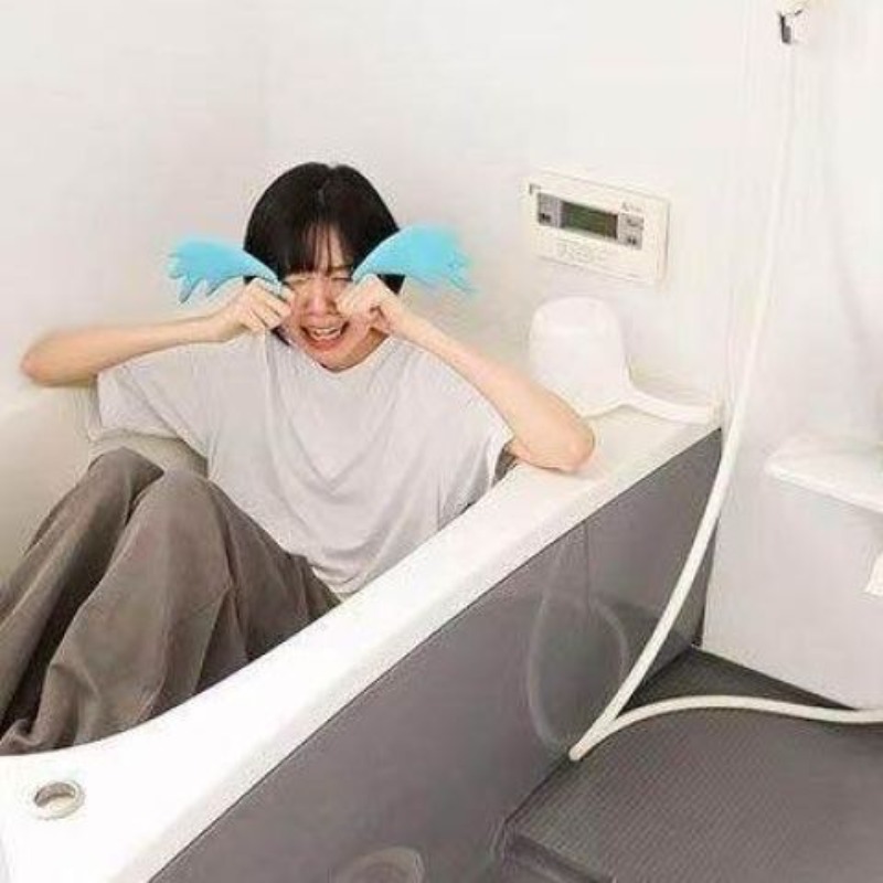 Printed Cry Tears Finger Ring  - đánh giá và giá Prank Toys